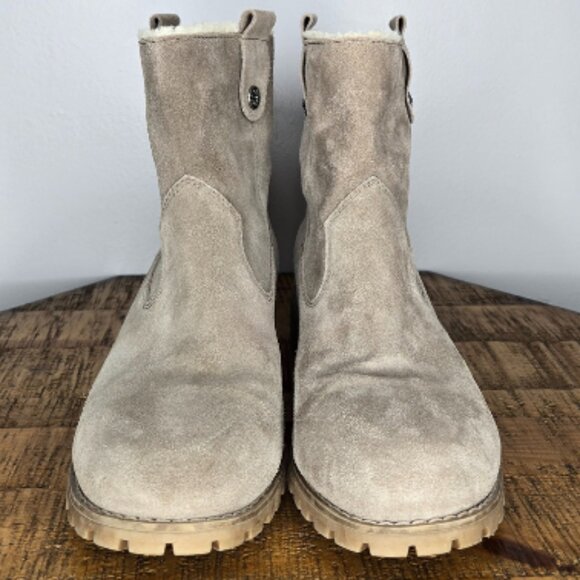 Aspen Suede Shearling-Lined Ankle Boots | Taupe Beige | Size 9 - Picture 4 of 10